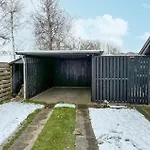 3 Bedroom Cozy In *