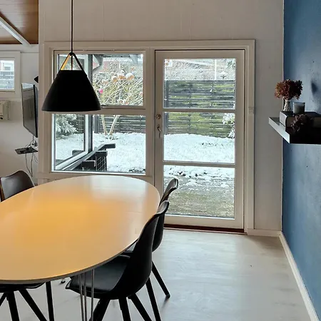 3 Bedroom Cozy In